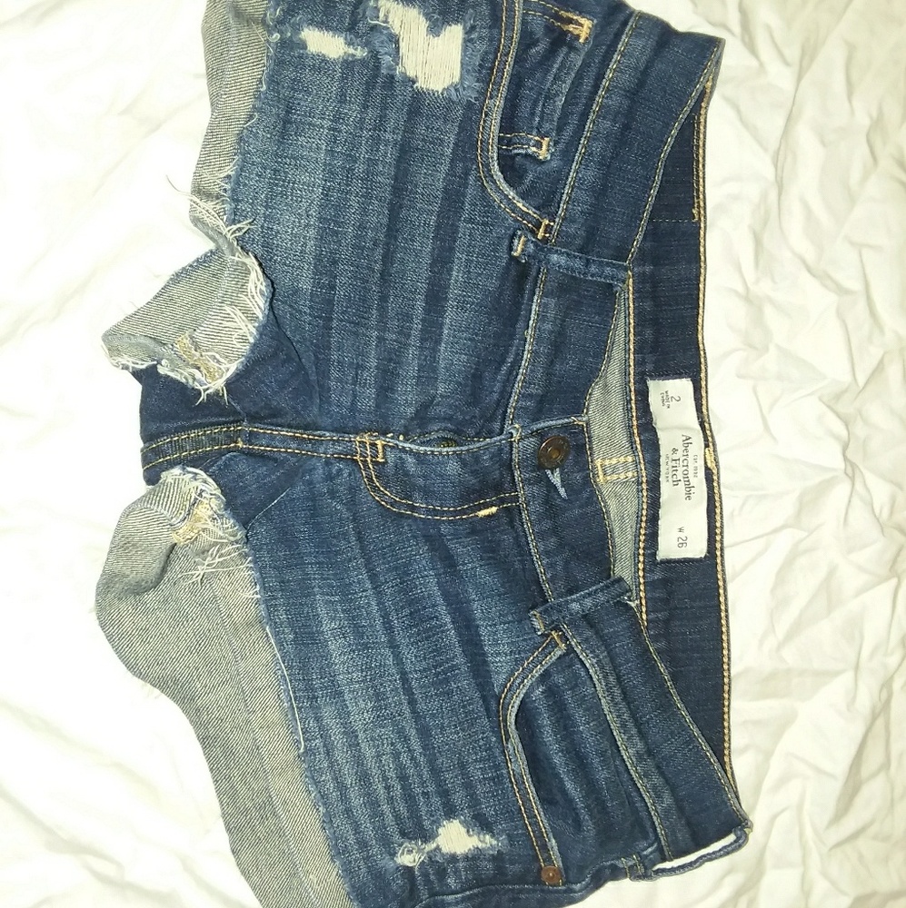 Short shorts
